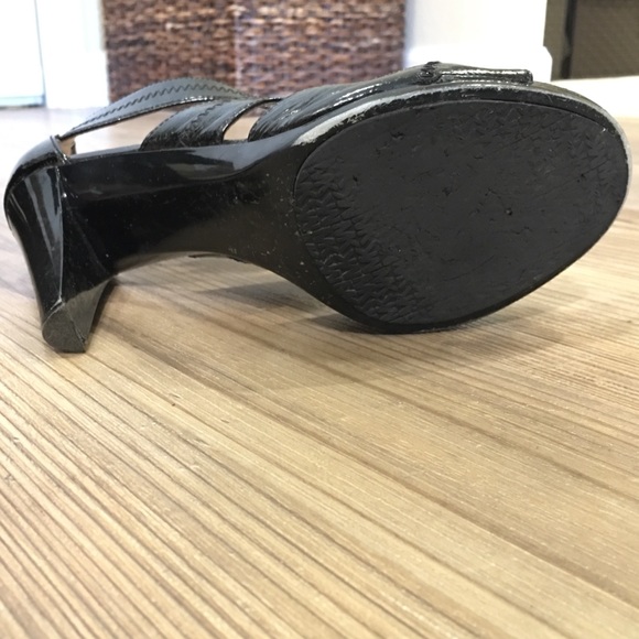 Michael Kors Heels - Picture 4 of 4